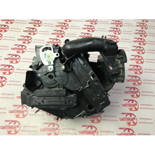 Корпус обігрівача Renault Trafic III 1.6DCI 2014-2021 271201376R